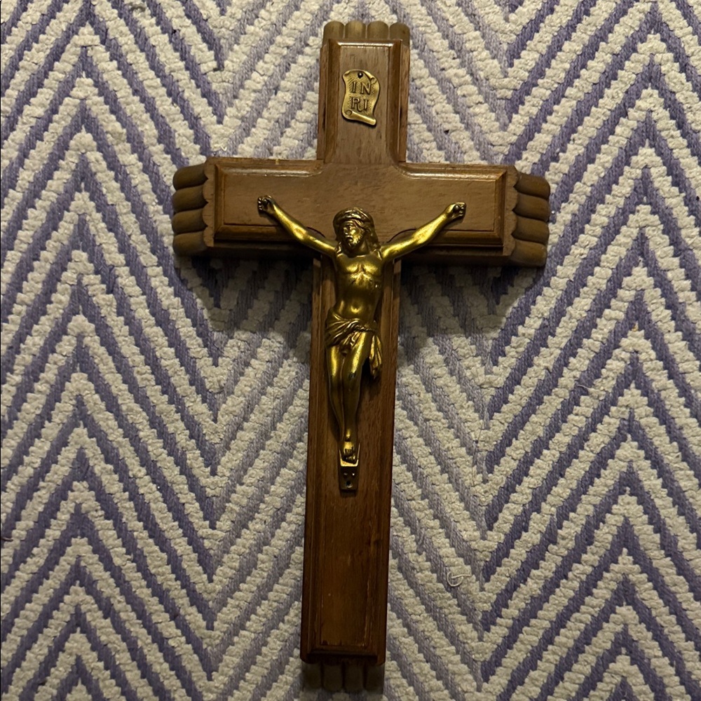 ART DECO INRI JESUS Wooden Crucifix Cross w/ sacriment Hidden Compartment candle